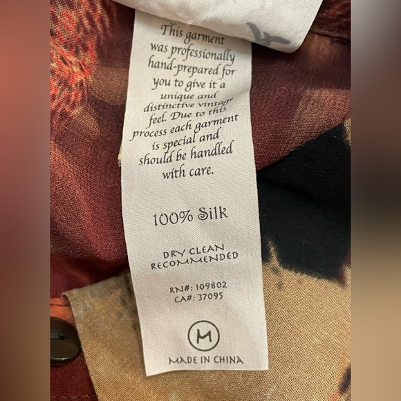 Da-Nang 100% Silk Long Sleeve Tunic Size Medium - Picture 10 of 10